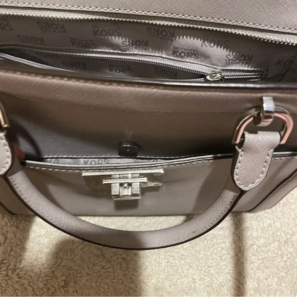 Michael Kors Tina Pearl Grey Top Zip Satchel - Picture 6 of 8